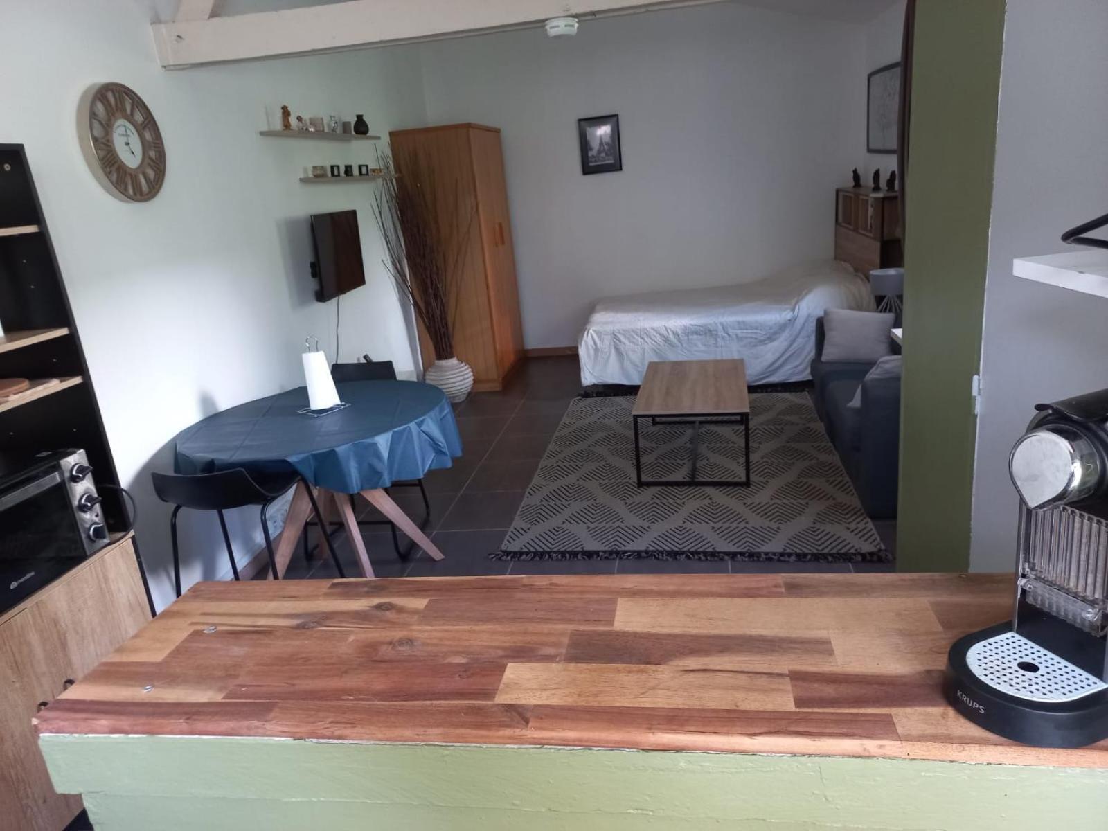 Maisonnette Au Calme Gennevilliers Dış mekan fotoğraf