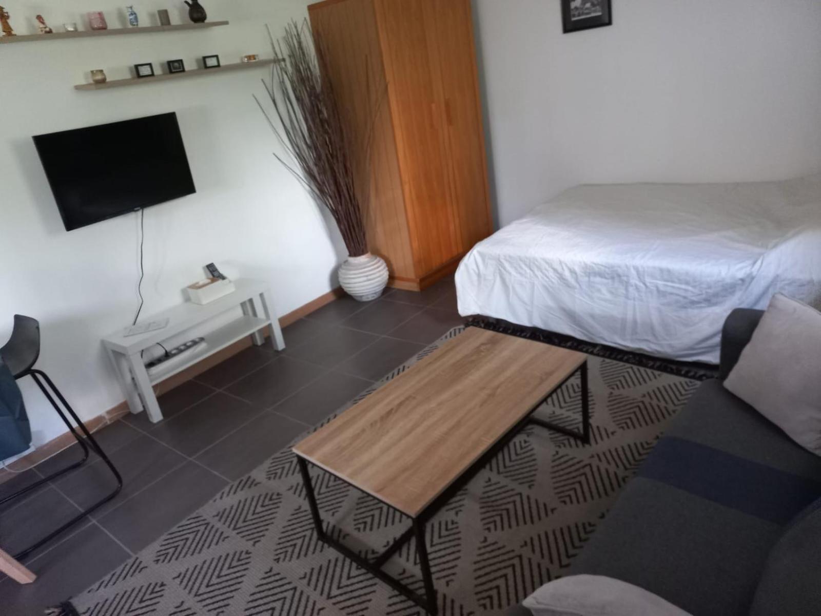 Maisonnette Au Calme Gennevilliers Dış mekan fotoğraf