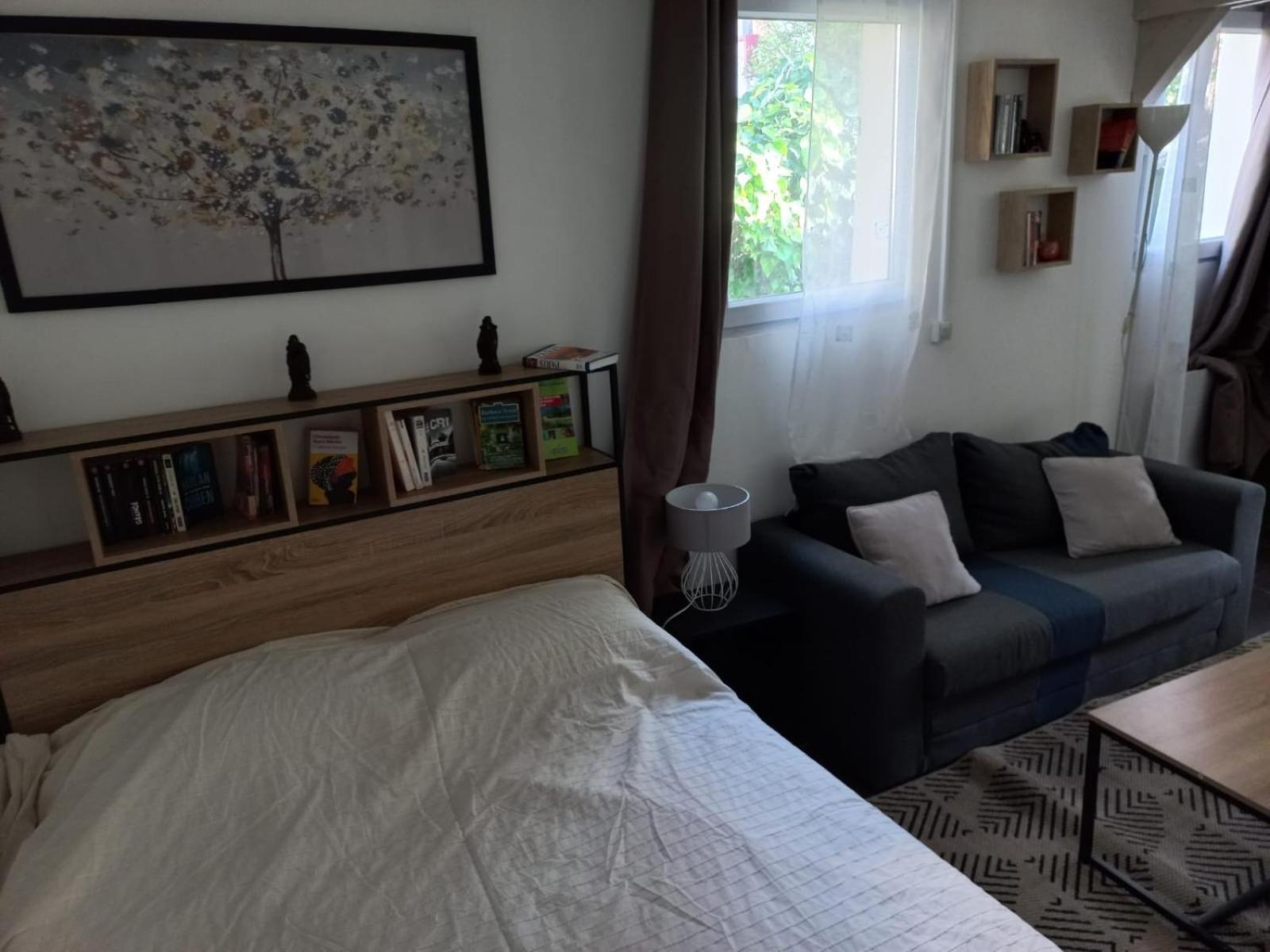 Maisonnette Au Calme Gennevilliers Dış mekan fotoğraf