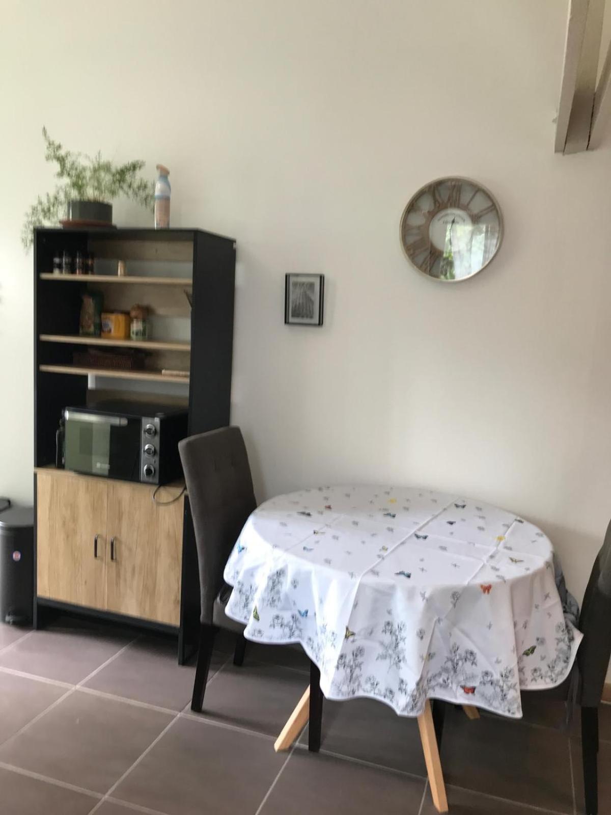 Maisonnette Au Calme Gennevilliers Dış mekan fotoğraf